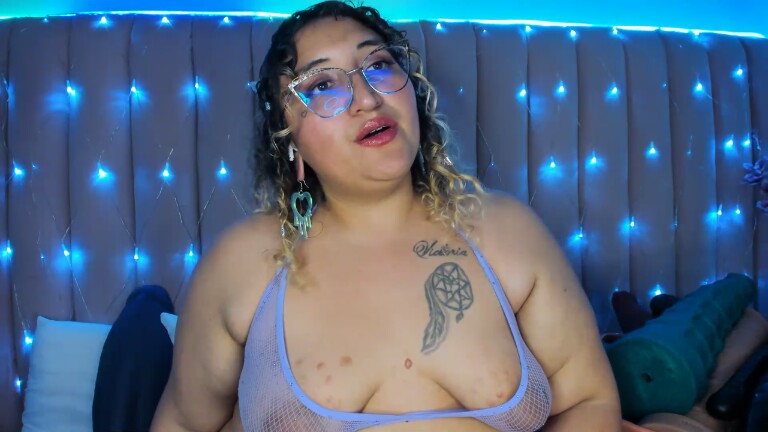 Sweet_X's Streamate show and profile