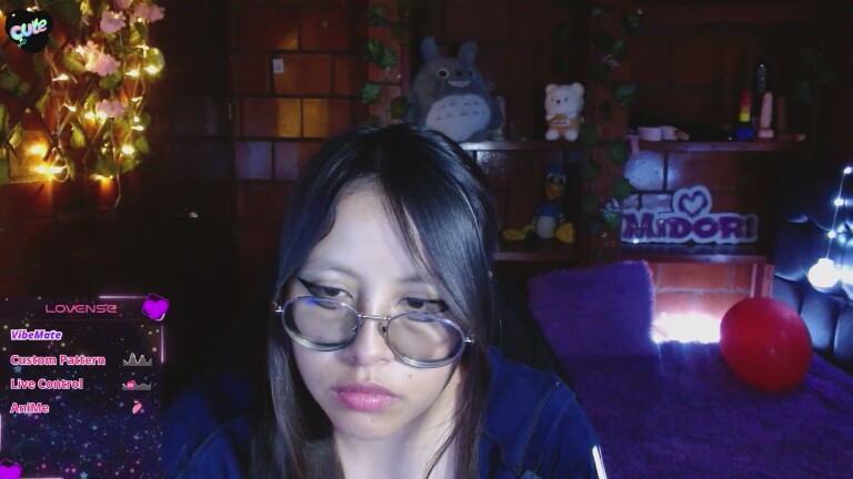 midoriiQuinn's Streamate show and profile