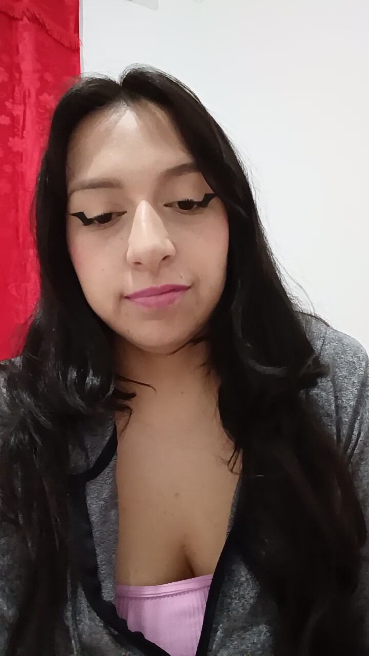 AlondraGomez19