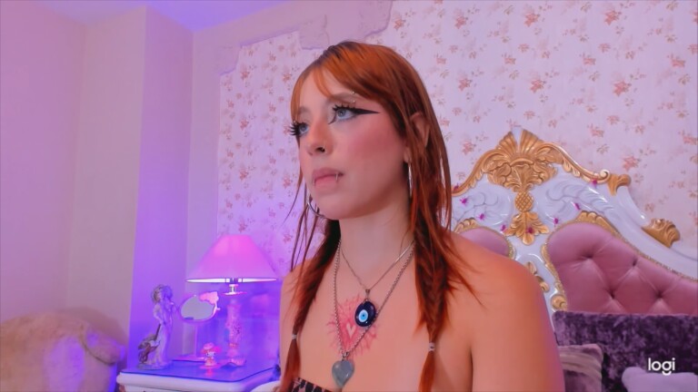 JuneEvanss's Streamate show and profile