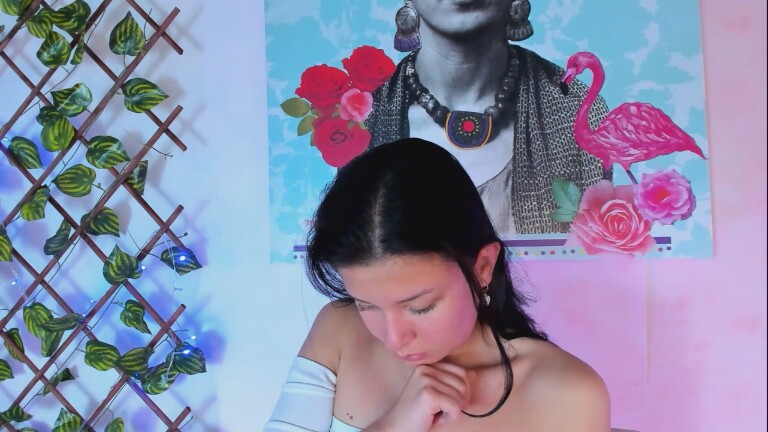 DyanaMoon22's Streamate show and profile