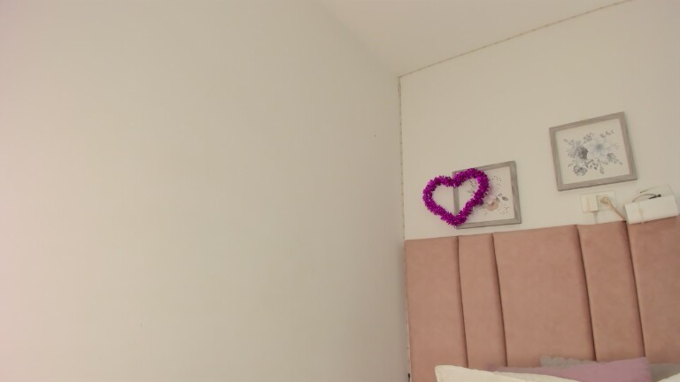 4uhotmichelle26's Streamate show and profile