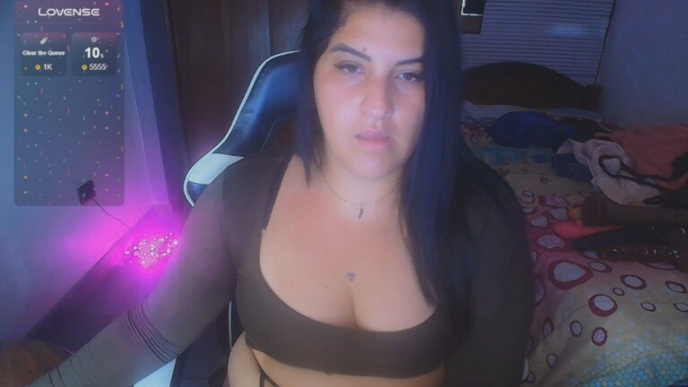 kristalKaboom's Streamate show and profile