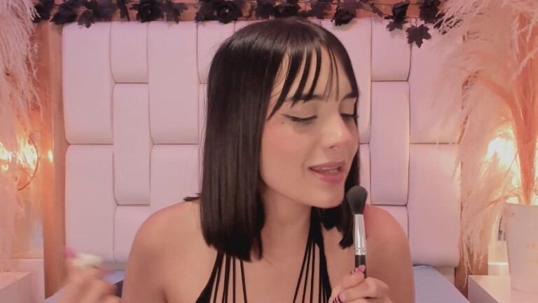 Amelia_Hills's Streamate show and profile