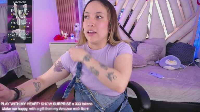 NyxAndria's Streamate show and profile