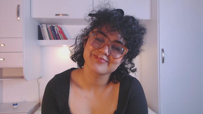 MartinaRuis's Streamate show and profile