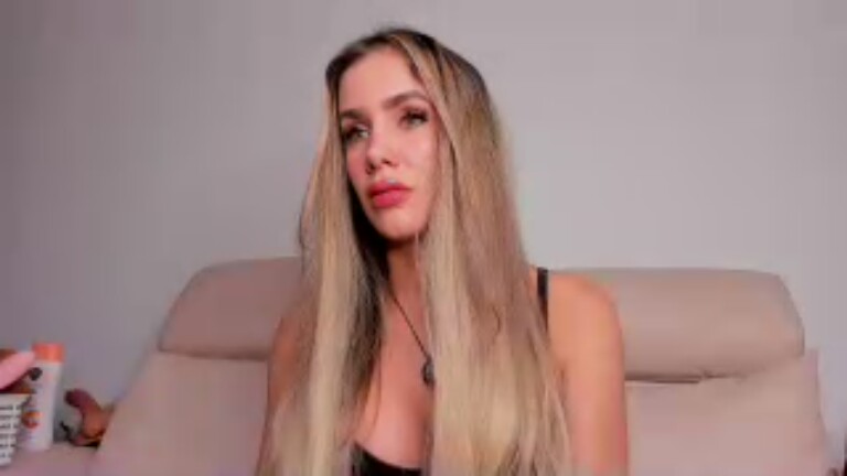 Ana_Saenz's Streamate show and profile