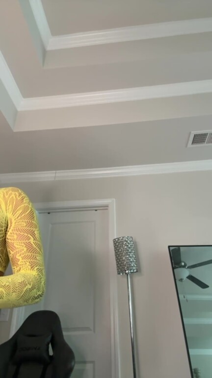 imeverythingg's Streamate show and profile