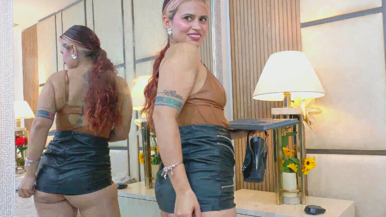 AishaDuarte's Streamate show and profile