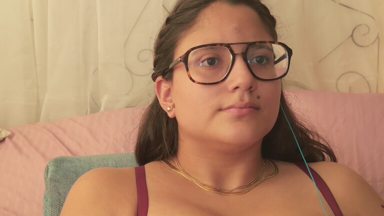 HaileyBunny_18's Streamate show and profile