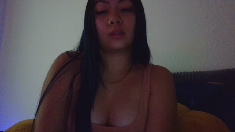 VeeE63's Streamate show and profile