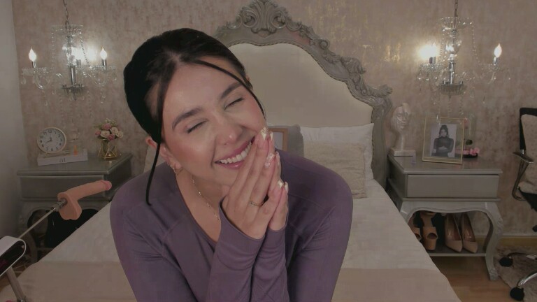 LisWalton's Streamate show and profile