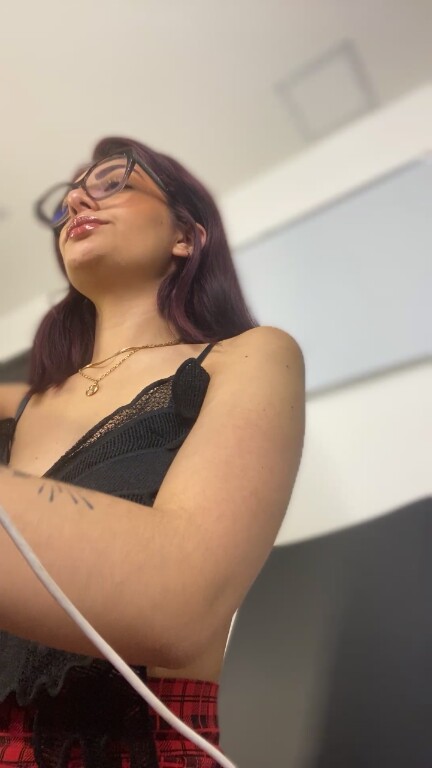 BrianaWells's Streamate show and profile