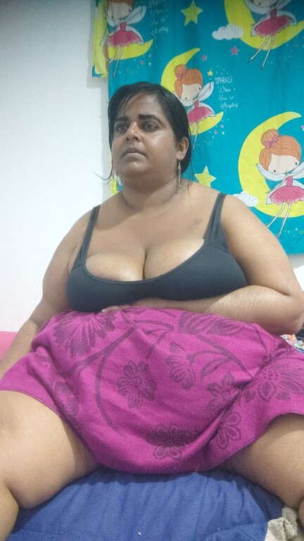 SusannaEshwar's Streamate show and profile