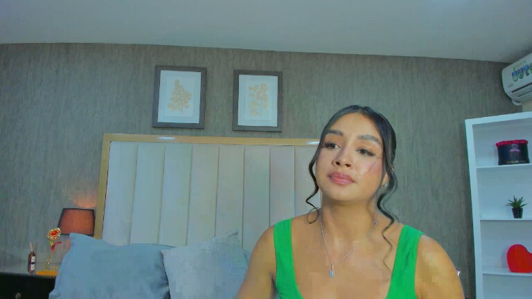 LizyMilleren's Streamate show and profile