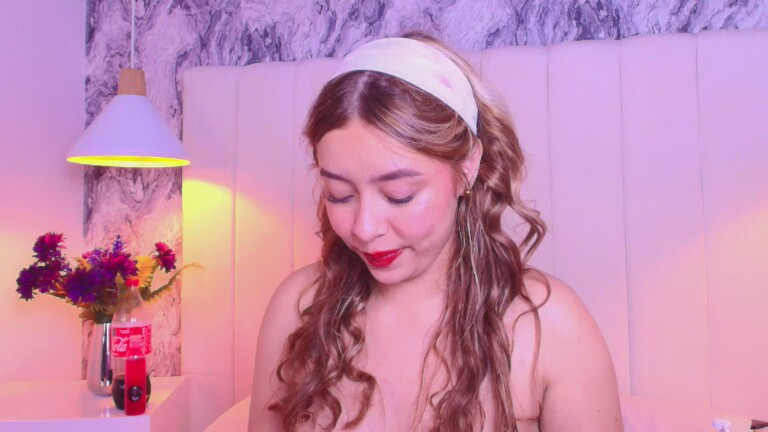 Karoline_606's Streamate show and profile