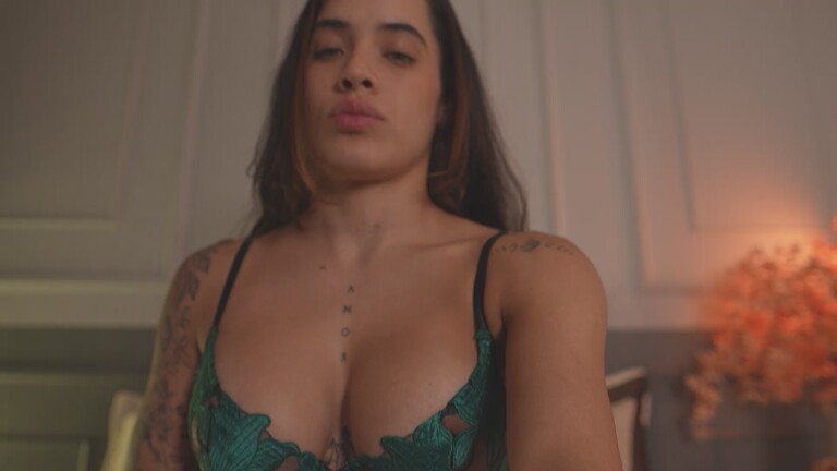 OliviaNavarro's Streamate show and profile