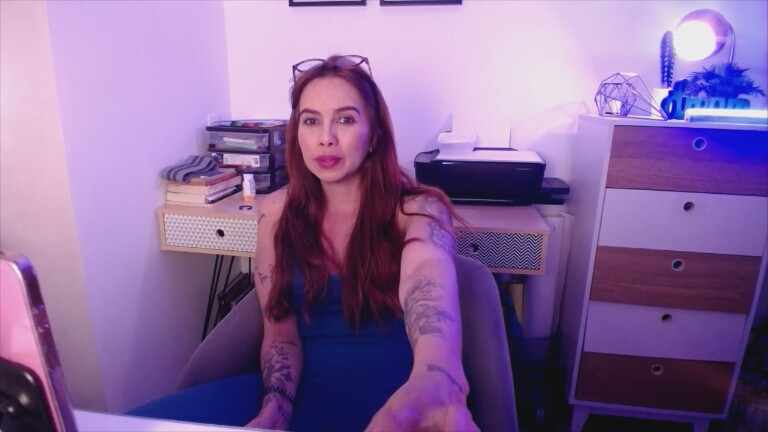 AnieFord's Streamate show and profile