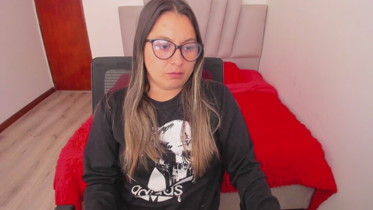 SamaanthaWilson's Streamate show and profile