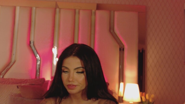 LucyHills39's Streamate show and profile