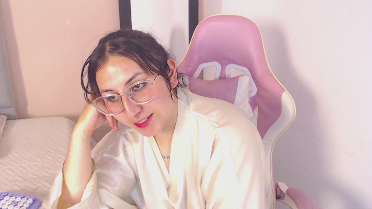 Maddyy_Moon