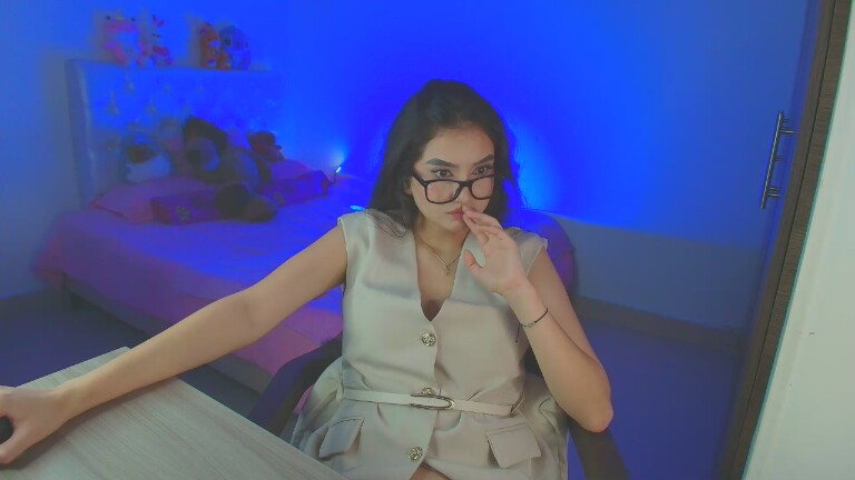 Kaara_Coopper's Streamate show and profile