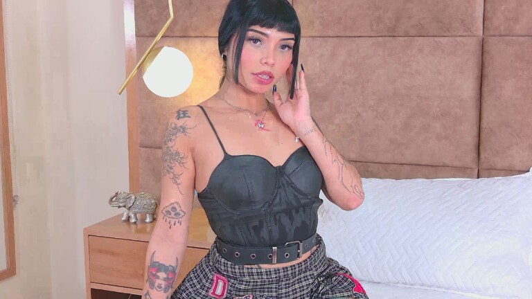 AlanaPierce's Streamate show and profile