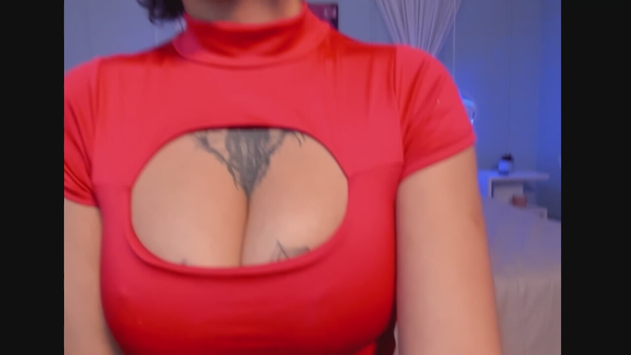 Naomy_Collins