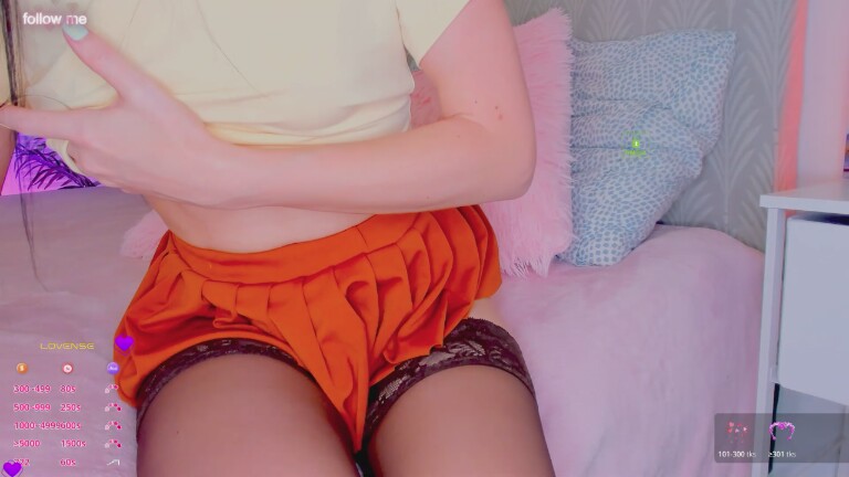 Sooofffiya's Streamate show and profile