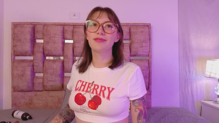 Isabella_Stewart's Streamate show and profile