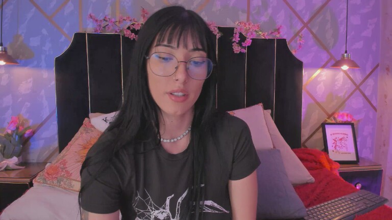 VioletaParr's Streamate show and profile