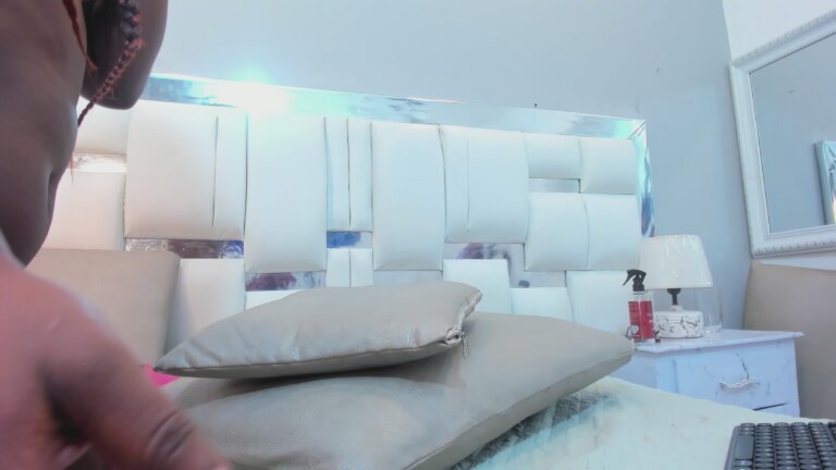 EvaJohhnss's Streamate show and profile