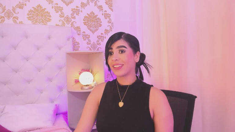 EMA_LAMBERT's Streamate show and profile