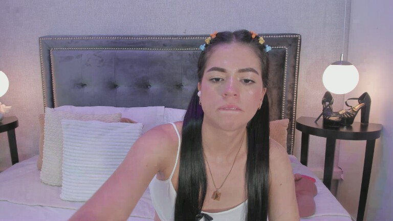 DulceMufinn's Streamate show and profile